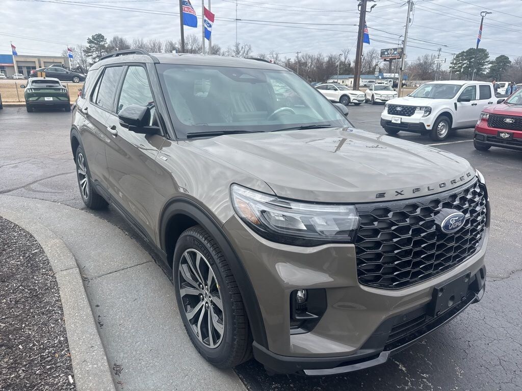 New 2026 Ford Explorer ST-Line SUV
