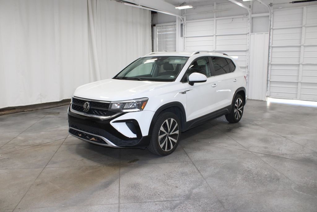 Used 2023 Volkswagen Taos 1.5T SE SUV