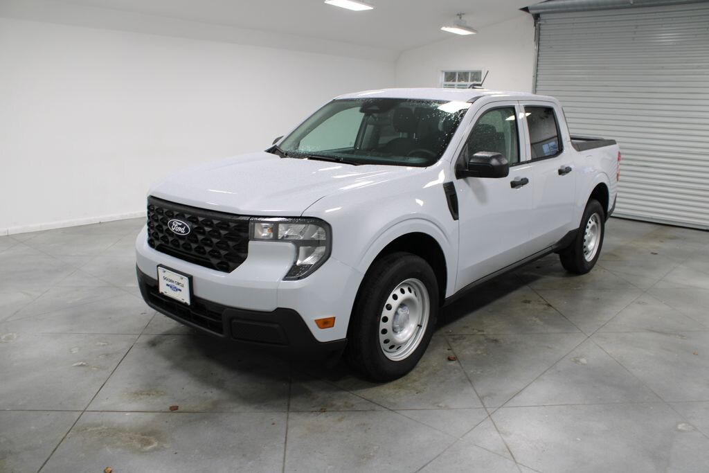 New 2025 Ford Maverick XL Truck