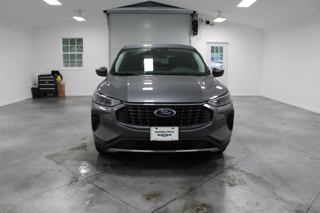 2025 Ford Escape Active photo 2