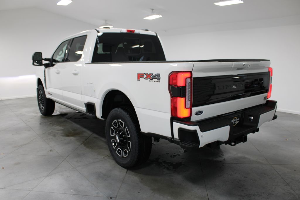 2026 Ford F-250 Super Duty Platinum - Photo 6