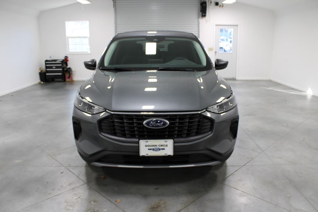 2025 Ford Escape Active photo 2