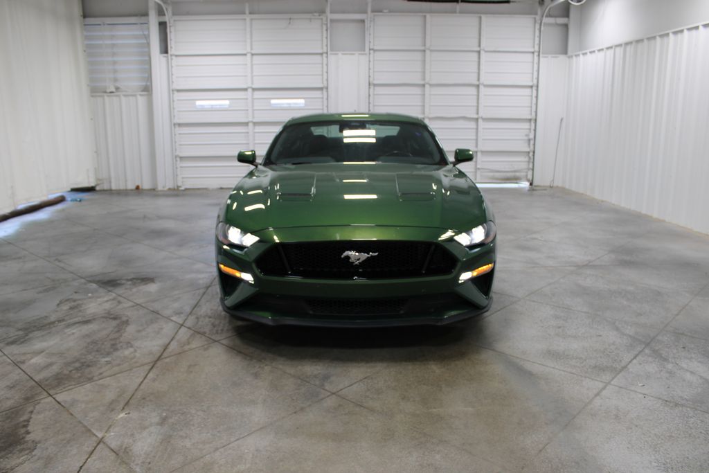 2023 Ford Mustang GT photo 2