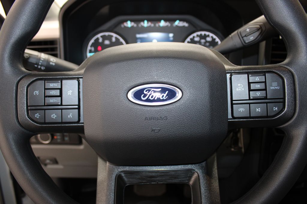 2026 Ford F-350 Super Duty XL - Photo 38