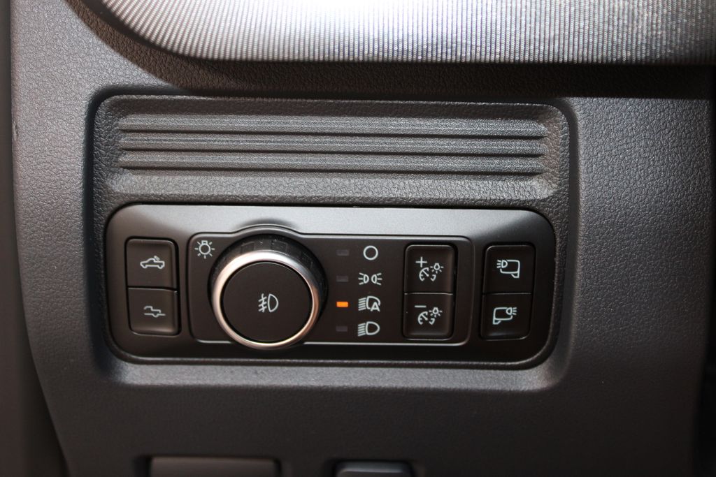2026 Ford F-250 Super Duty Platinum - Photo 47