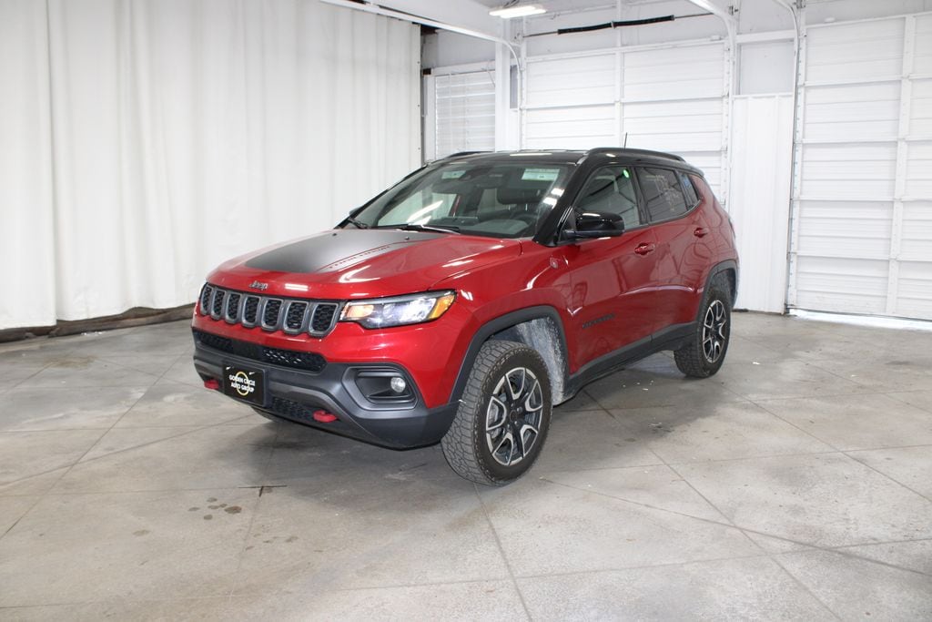 Used 2025 Jeep Compass Trailhawk SUV