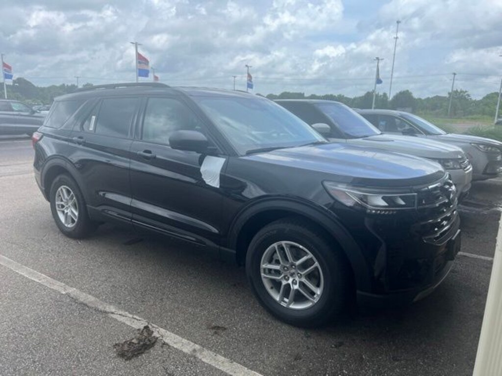 New 2026 Ford Explorer Active SUV