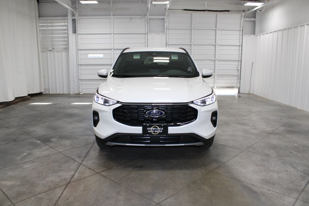 New 2026 Ford Escape Hybrid ST-Line Select SUV