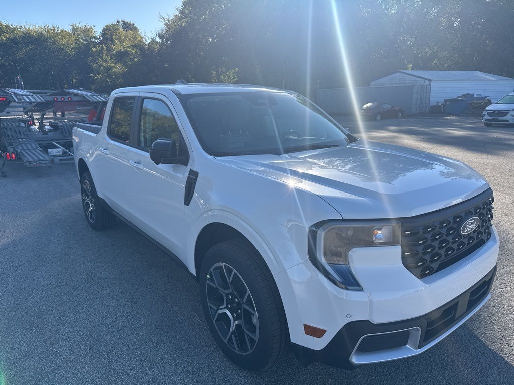 New 2025 Ford Maverick Lariat Truck