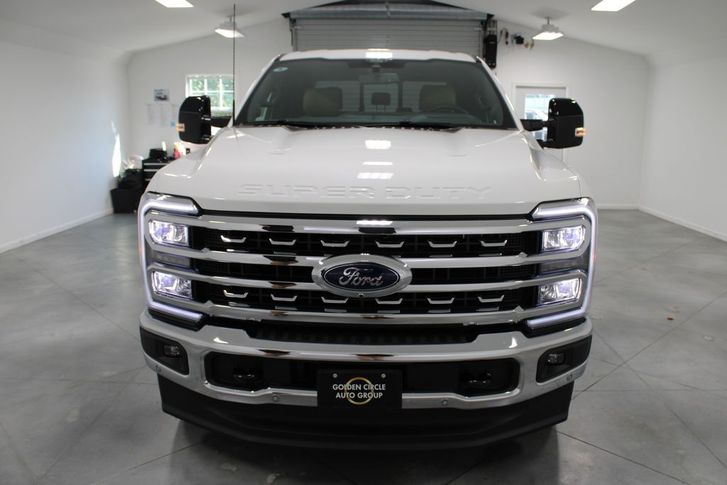 2026 Ford F-250 photo 2