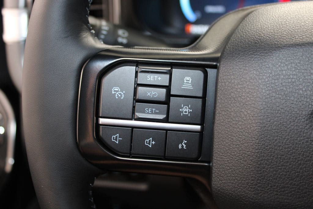 2026 Ford F-250 Super Duty Platinum - Photo 41