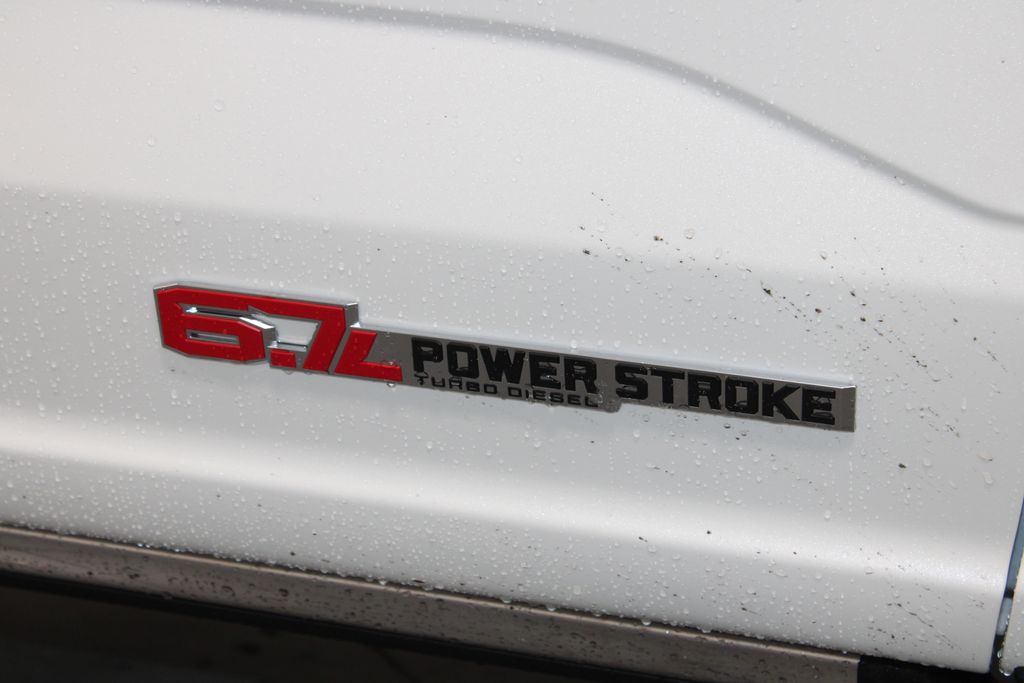 2026 Ford F-250 Super Duty Platinum - Photo 11