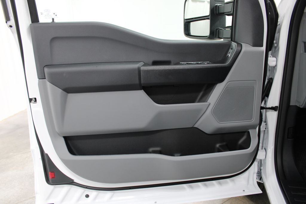 2026 Ford F-350 Super Duty XL - Photo 20