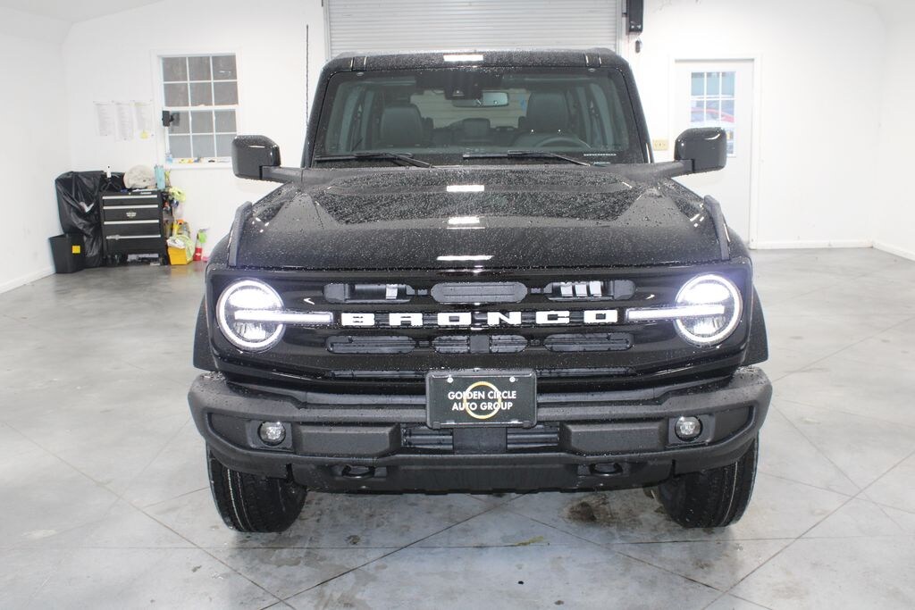 New 2025 Ford Bronco Outer Banks SUV