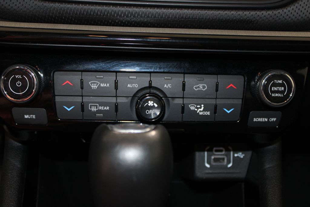 2025 Jeep Compass Trailhawk - Photo 48