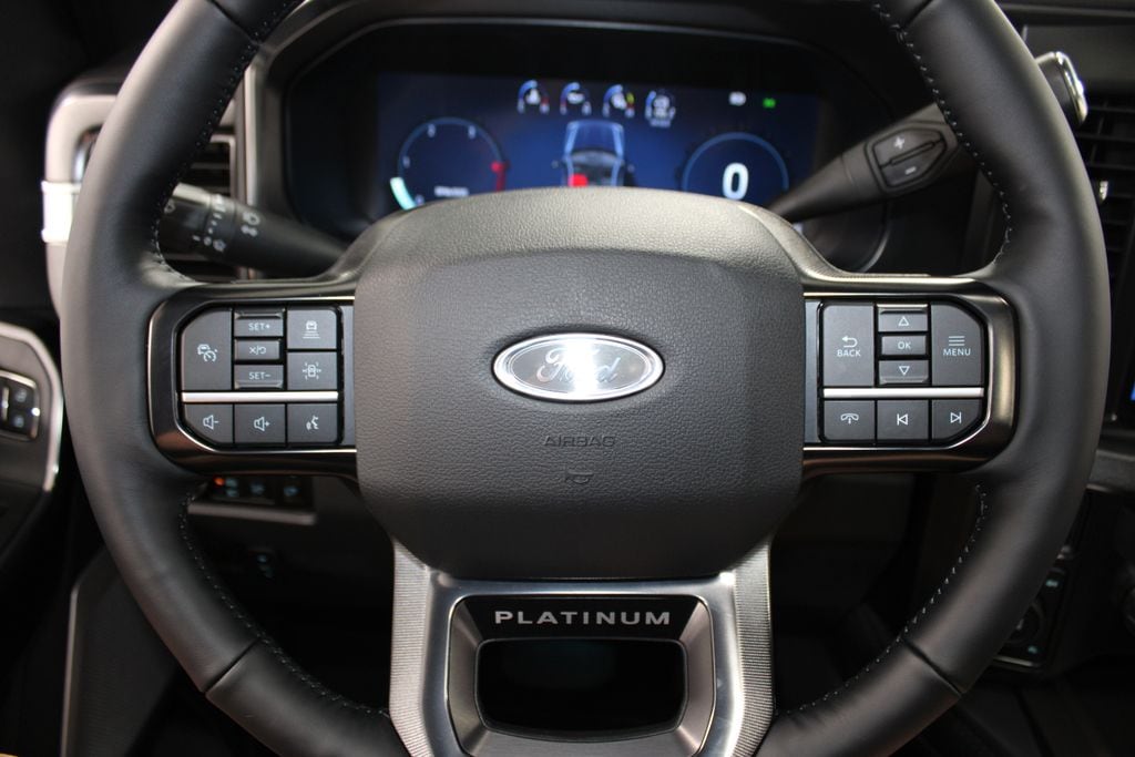 2026 Ford F-250 Super Duty Platinum - Photo 38
