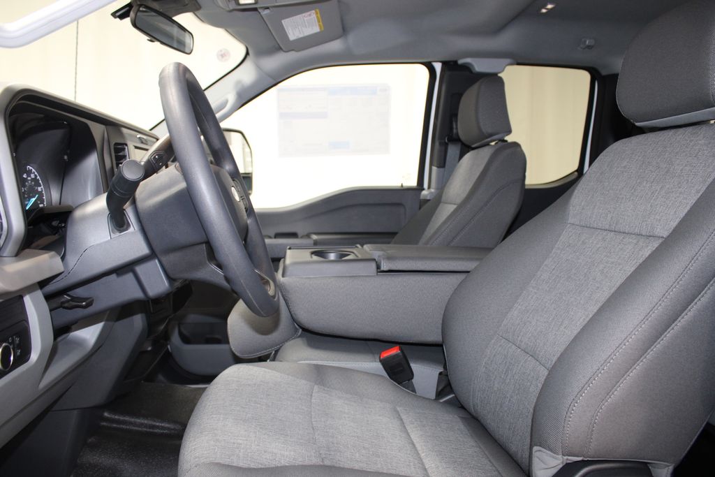2026 Ford F-350 Super Duty XL - Photo 17