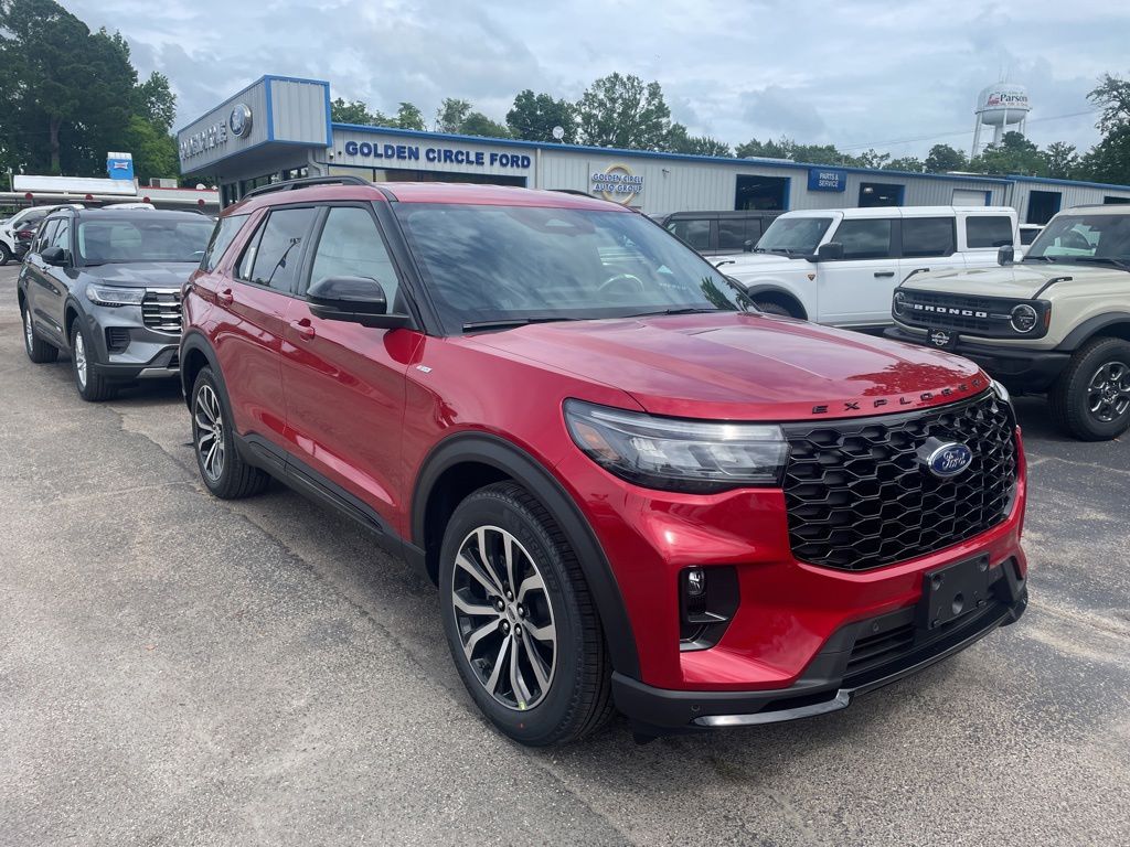 2026 Ford Explorer ST-LINE RWD's photo