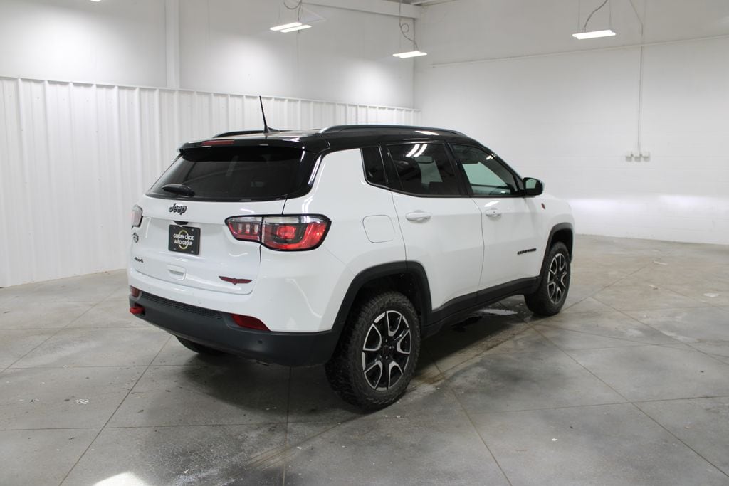 2025 Jeep Compass Trailhawk - Photo 9