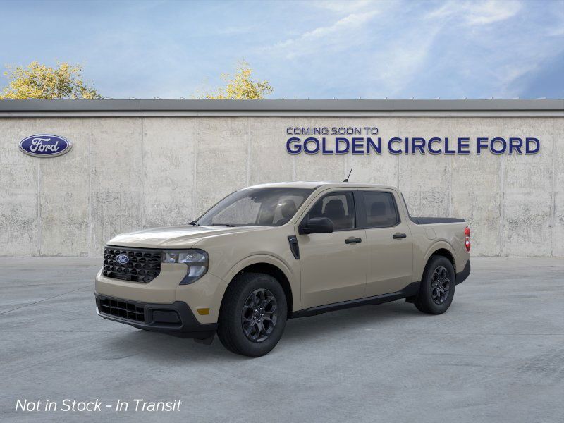 2025 Ford Maverick XLT photo 2