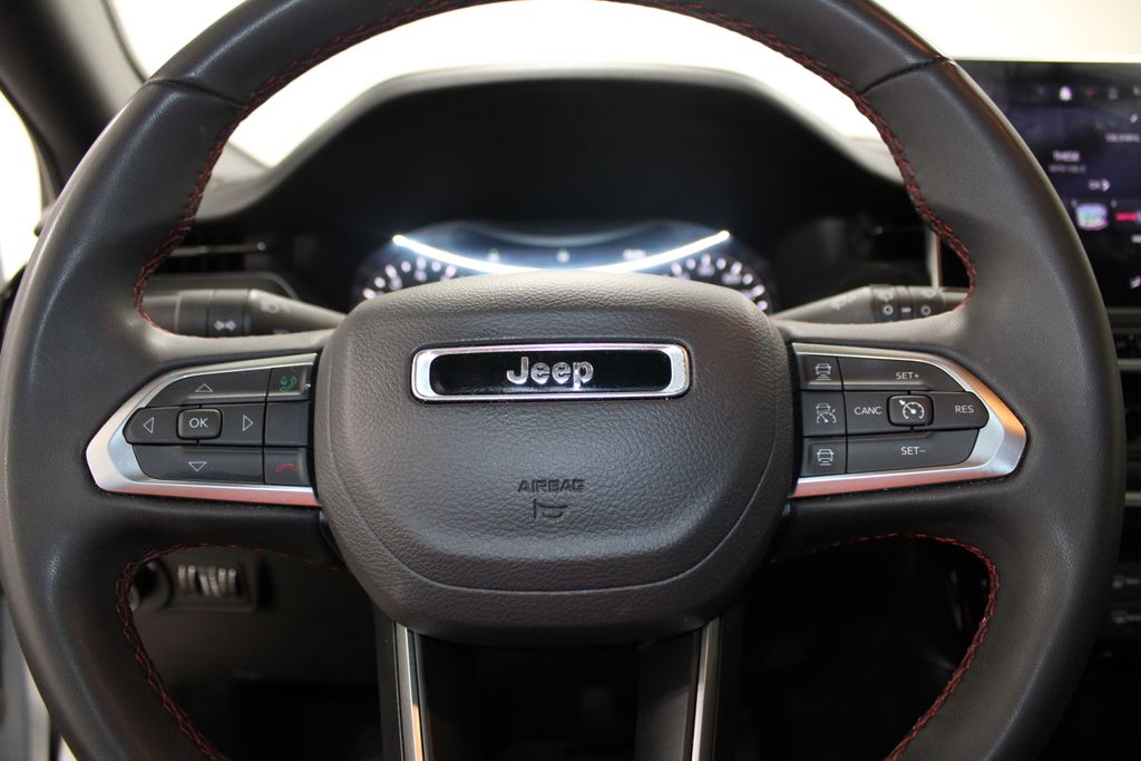 2025 Jeep Compass Trailhawk - Photo 40