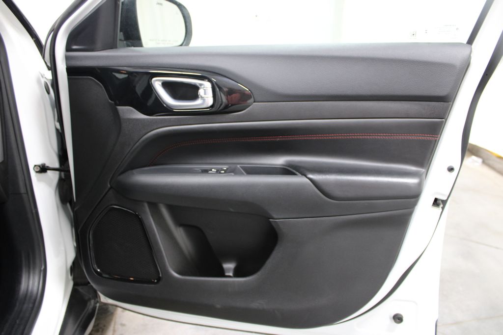 2025 Jeep Compass Trailhawk - Photo 33