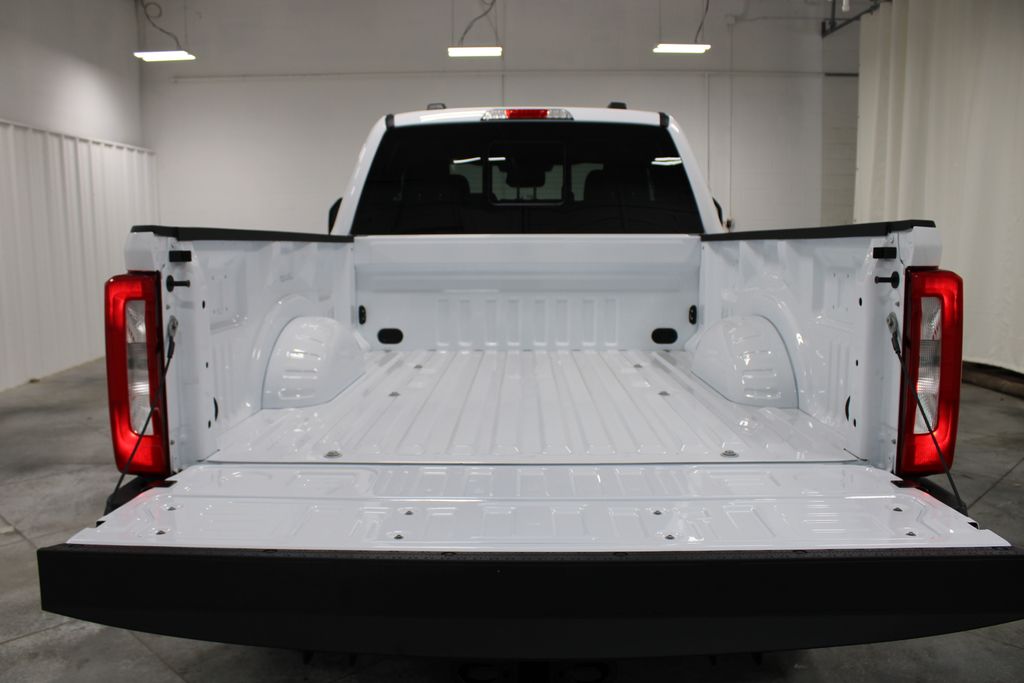 2026 Ford F-350 Super Duty XL - Photo 26