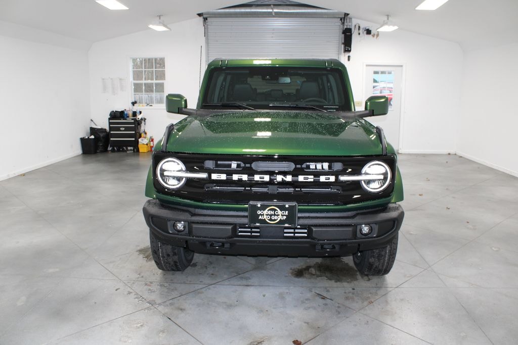 New 2025 Ford Bronco Outer Banks SUV