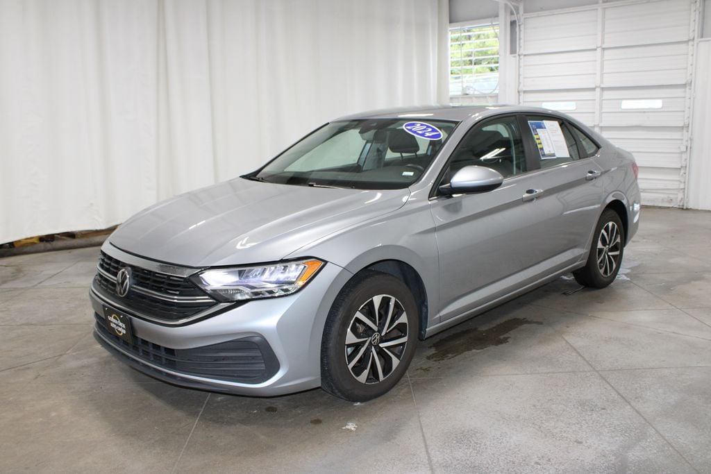 Used 2024 Volkswagen Jetta 1.5T S Sedan