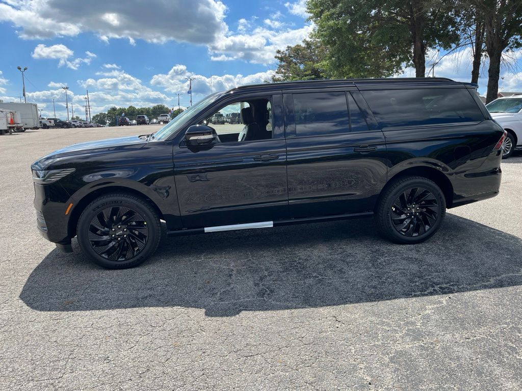 2027 Lincoln Navigator L SUV 