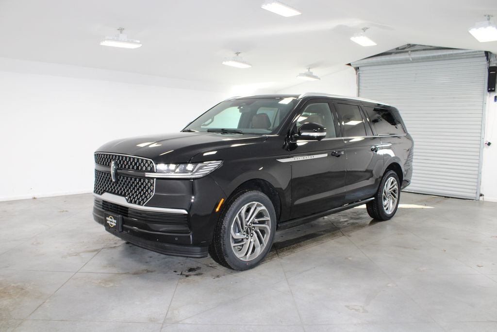 New 2026 Lincoln Navigator L Reserve SUV