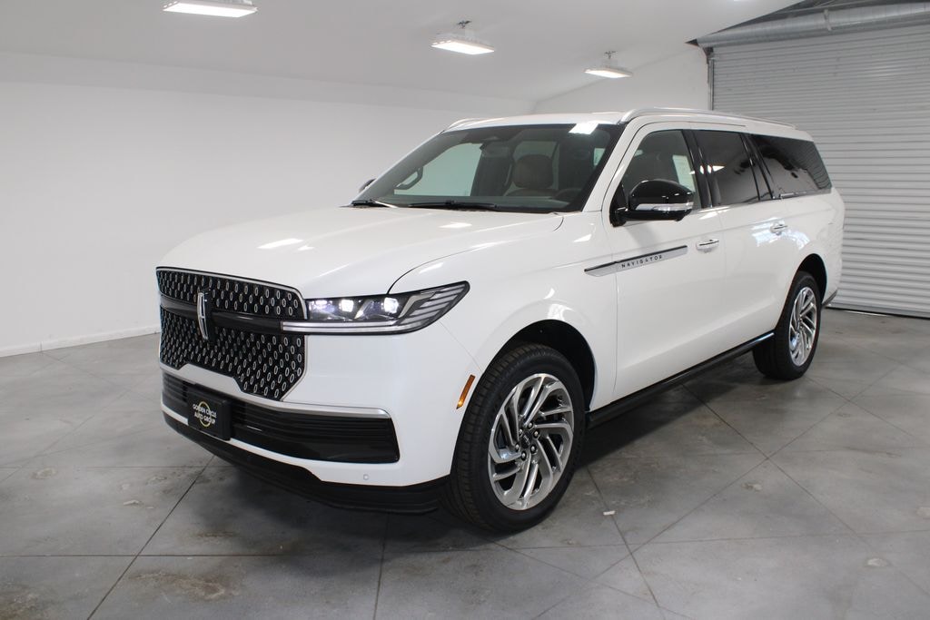New 2026 Lincoln Navigator L Reserve SUV