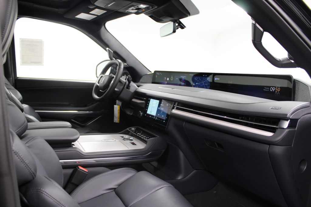 2026 Lincoln Navigator Reserve L - Photo 32