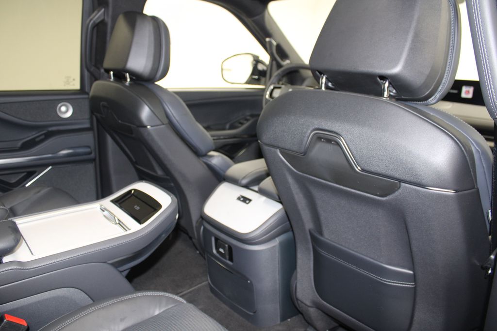 2025 Lincoln Navigator Reserve L - Photo 38