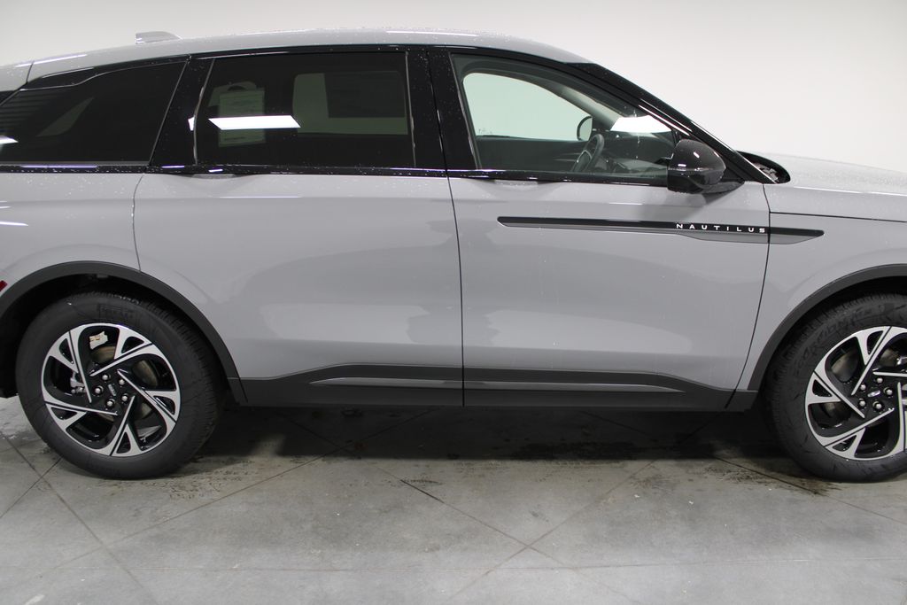 2026 Lincoln Nautilus Premiere - Photo 10
