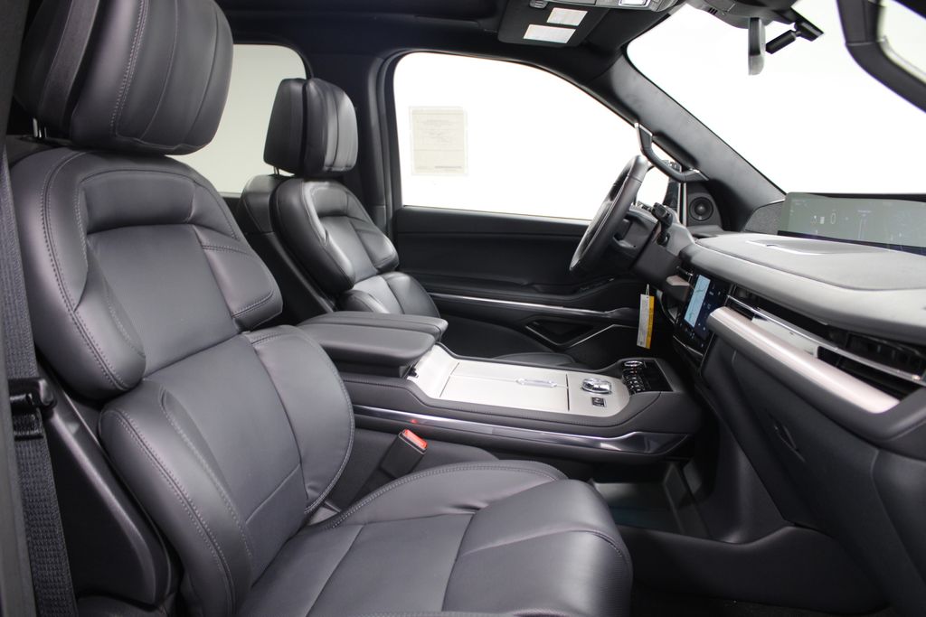 2026 Lincoln Navigator Reserve L - Photo 31