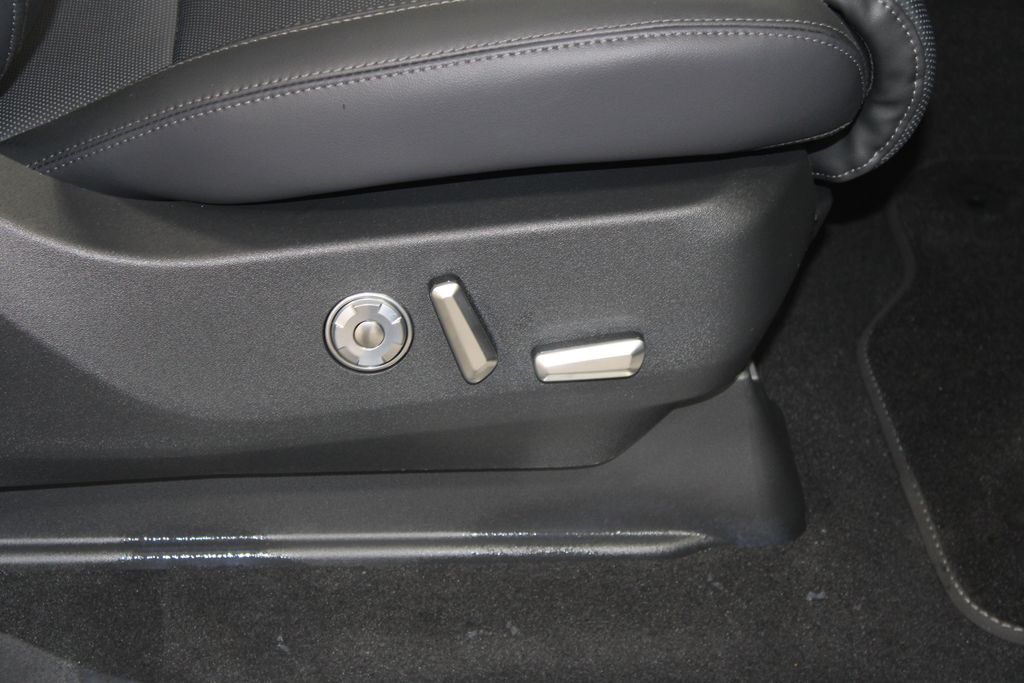2025 Lincoln Navigator Reserve L - Photo 31