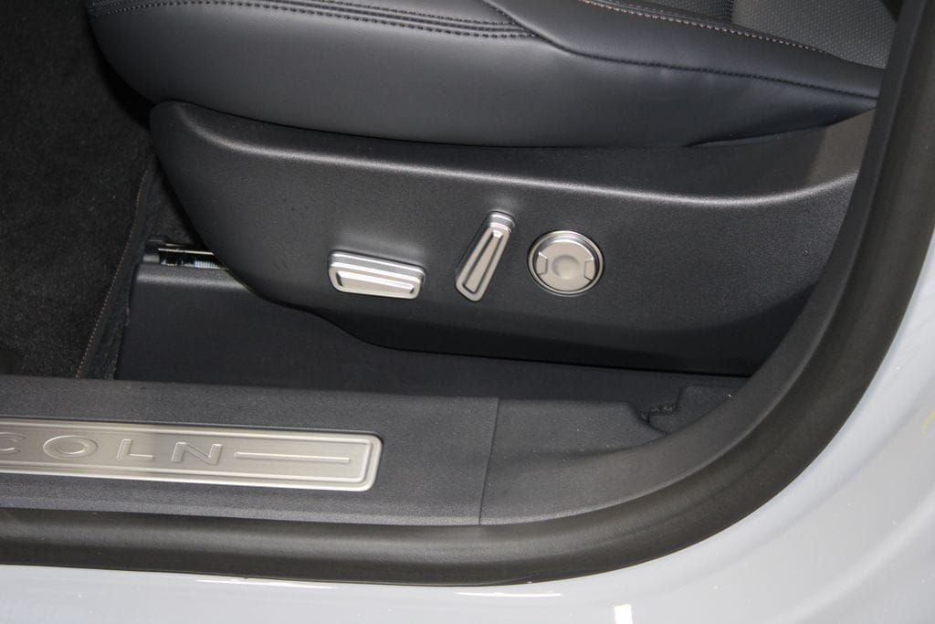 2026 Lincoln Nautilus Premiere - Photo 20