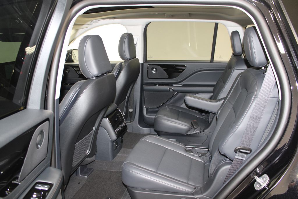 2026 Lincoln Aviator Premiere - Photo 25