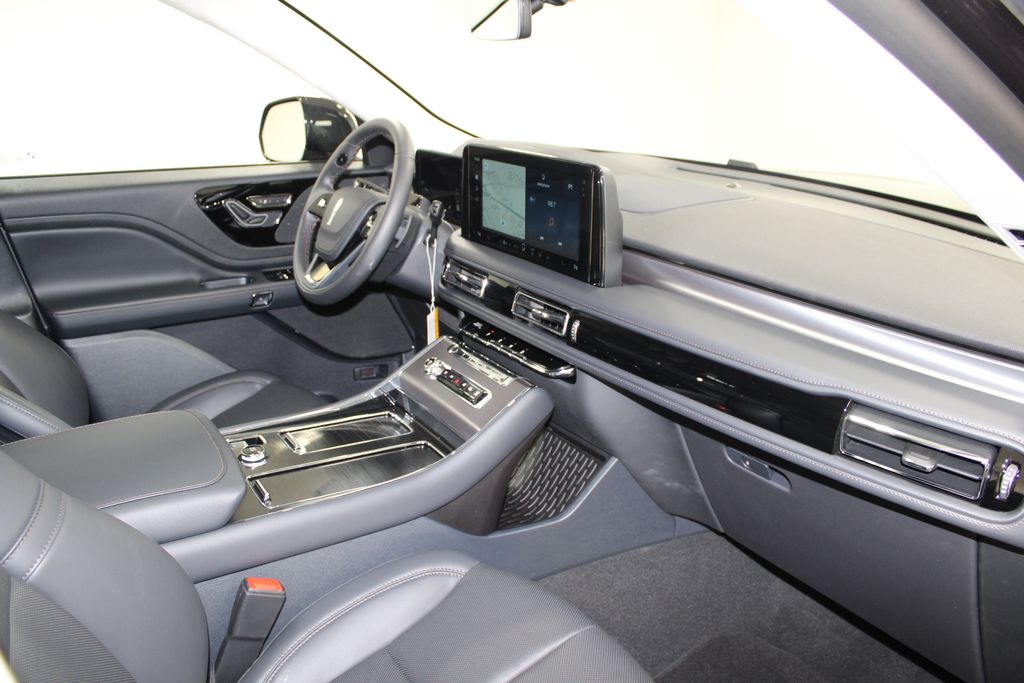 2026 Lincoln Aviator Premiere - Photo 30