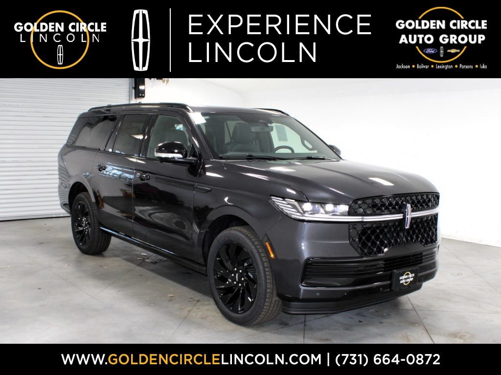 2026 Lincoln Navigator Reserve's photo
