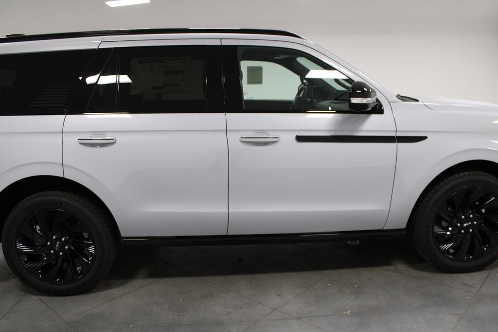 2025 Lincoln Navigator Reserve - Photo 10