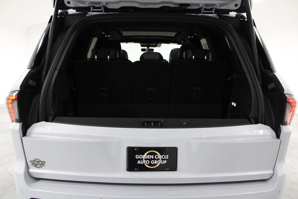 2025 Lincoln Navigator Reserve - Photo 16