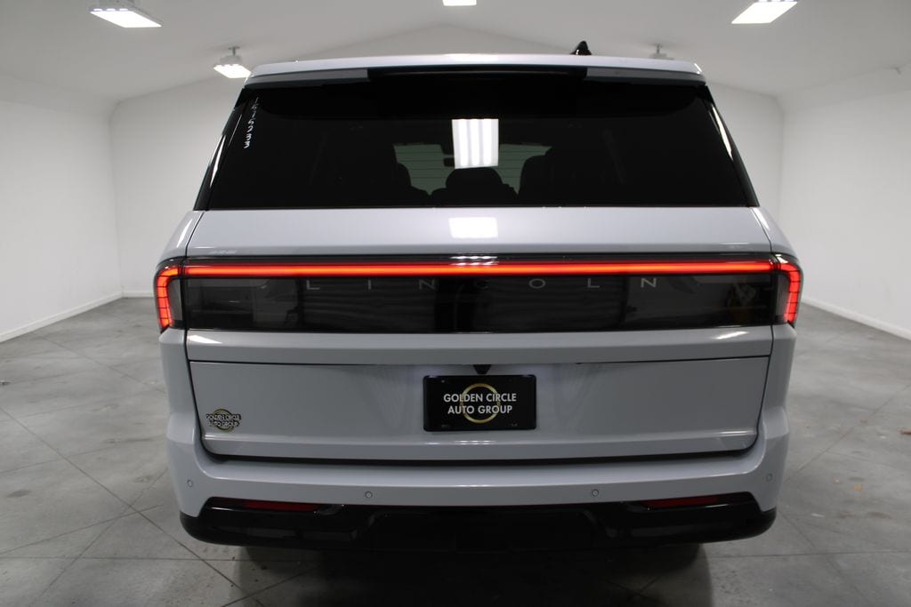 2025 Lincoln Navigator Reserve - Photo 7