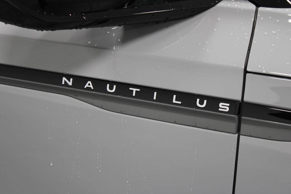 2026 Lincoln Nautilus Premiere - Photo 11