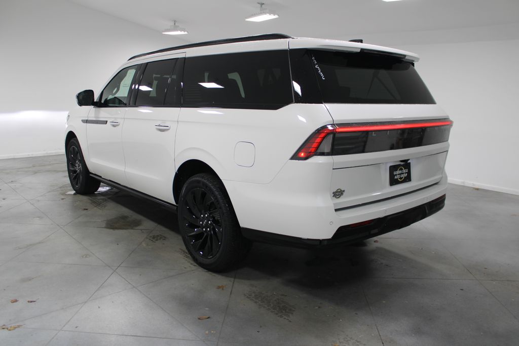 2025 Lincoln Navigator Reserve L - Photo 6