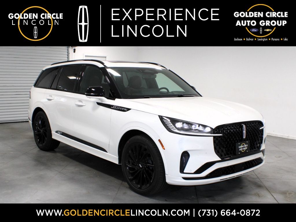 2026 Lincoln Aviator Reserve's photo