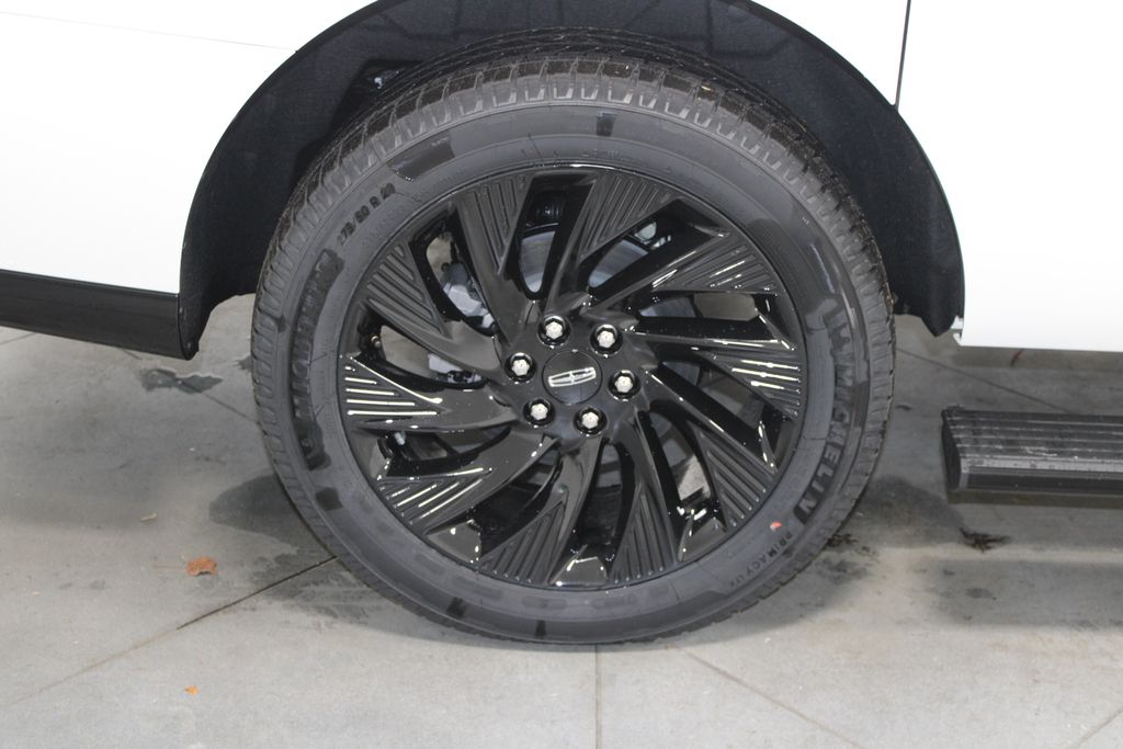 2025 Lincoln Navigator Reserve L - Photo 13