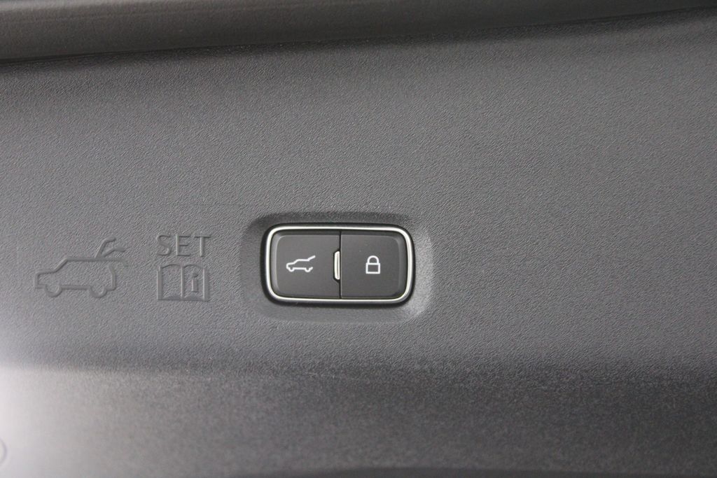 2026 Lincoln Navigator Reserve L - Photo 18