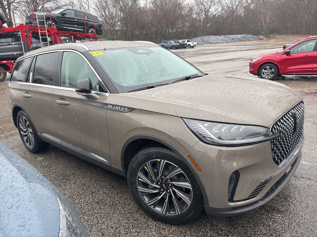2026 Lincoln Aviator Premiere's photo